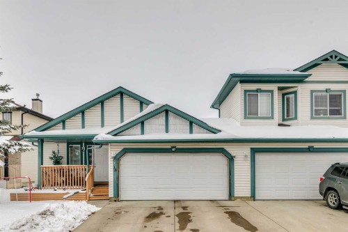38 Canoe Square Sw, Airdrie, AB - Outdoor