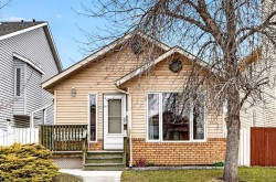 886 Erin Woods Drive SE Calgary, AB T2B 3C4