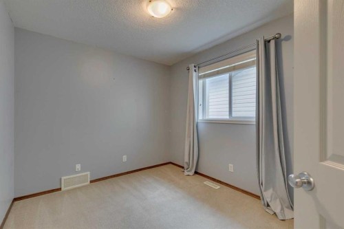 100 Royal Oak Terrace Nw, Calgary, AB - Indoor Photo Showing Other Room