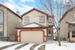 116 Covepark Rise NE Calgary, AB T3K 6G2