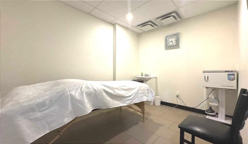 4500 Macleod Trail Sw, Calgary, AB 