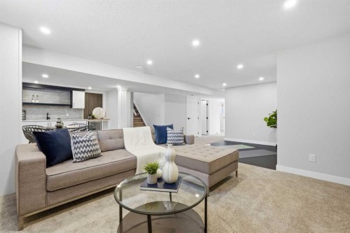 8616 7 Street Sw, Calgary, AB - Indoor Photo Showing Living Room
