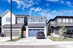 132 Carringsby Avenue NW Calgary, AB T3P 1S1