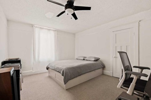 1509 19 Avenue Sw, Calgary, AB - Indoor Photo Showing Bedroom