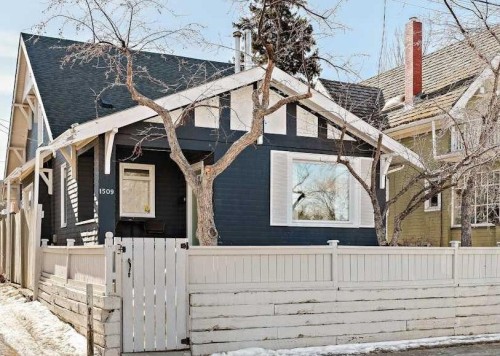 1509 19 Avenue Sw, Calgary, AB - Outdoor