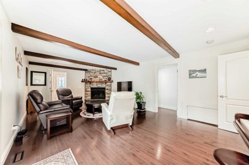 332 Varsity Close Nw, Calgary, AB - Indoor With Fireplace