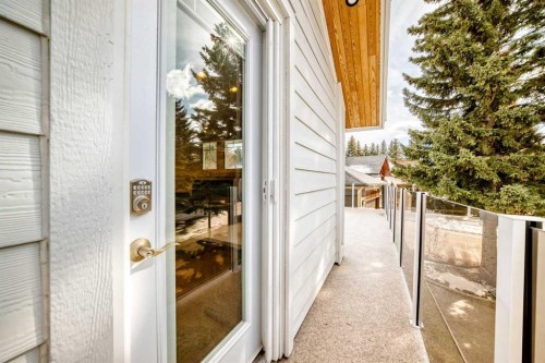 332 Varsity Close Nw, Calgary, AB - Outdoor With Exterior