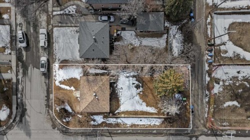 1403 43 Street Sw, Calgary, AB - Outdoor