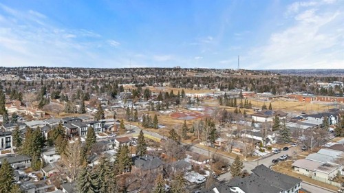 1403 43 Street Sw, Calgary, AB - Outdoor With View
