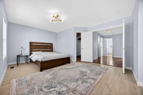 162 Prestwick Landing Se, Calgary, AB - Indoor Photo Showing Bedroom