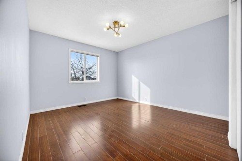 162 Prestwick Landing Se, Calgary, AB - Indoor Photo Showing Other Room