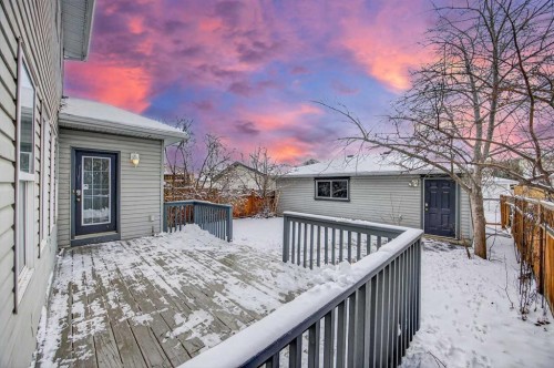162 Prestwick Landing Se, Calgary, AB - Outdoor With Exterior