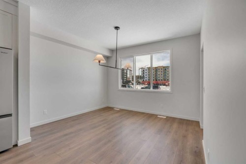 231 Bartlett Crescent Se, Calgary, AB - Indoor Photo Showing Other Room