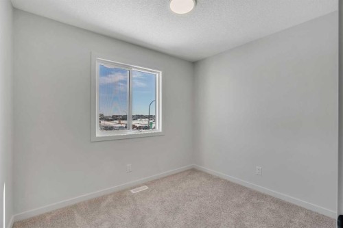 231 Bartlett Crescent Se, Calgary, AB - Indoor Photo Showing Other Room