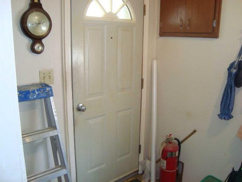 107 2Nd Avenue North, Torrington, AB - Indoor Photo Showing Other Room