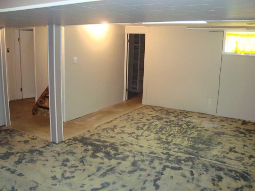 107 2Nd Avenue North, Torrington, AB - Indoor Photo Showing Other Room