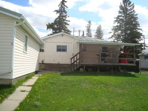 107 2Nd Avenue North, Torrington, AB - Outdoor