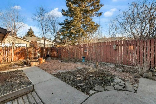 44 Sprucegrove Crescent Se, Airdrie, AB - Outdoor