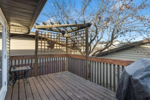 44 Sprucegrove Crescent Se, Airdrie, AB - Outdoor With Deck Patio Veranda With Exterior