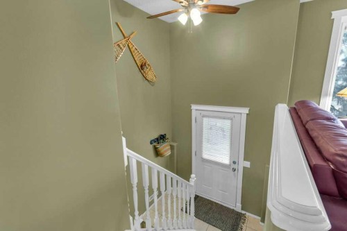 44 Sprucegrove Crescent Se, Airdrie, AB - Indoor Photo Showing Other Room