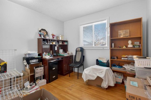 5122 48 Street Nw, Calgary, AB - Indoor Photo Showing Office