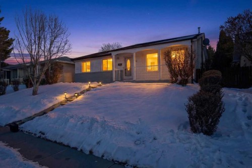 5122 48 Street Nw, Calgary, AB - Outdoor With Deck Patio Veranda