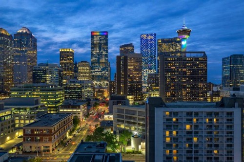 1703-135 13 Avenue SW Calgary, AB T2R 0W8