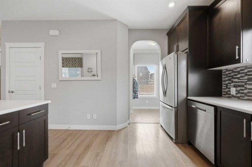 8 Evanscrest Way Nw, Calgary, AB - Indoor Photo Showing Kitchen