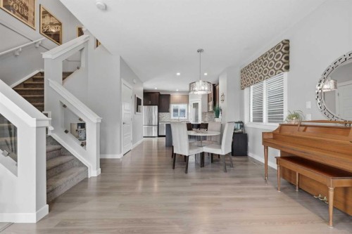 8 Evanscrest Way Nw, Calgary, AB - Indoor