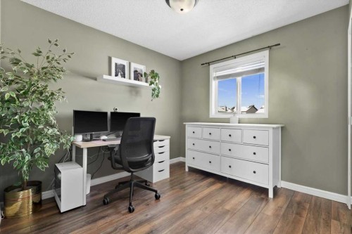 564 Morningside Park Sw, Airdrie, AB - Indoor Photo Showing Office