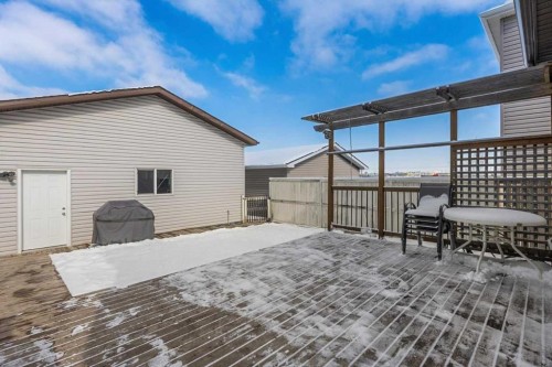 564 Morningside Park Sw, Airdrie, AB - Outdoor With Deck Patio Veranda With Exterior