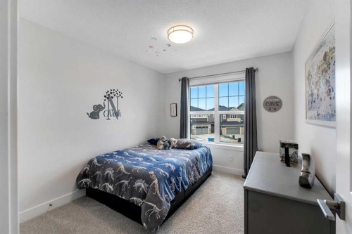 126 Crestridge Sw, Calgary, AB 