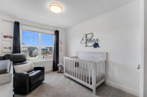 126 Crestridge Sw, Calgary, AB 