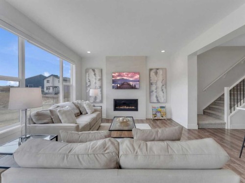 126 Crestridge Sw, Calgary, AB 