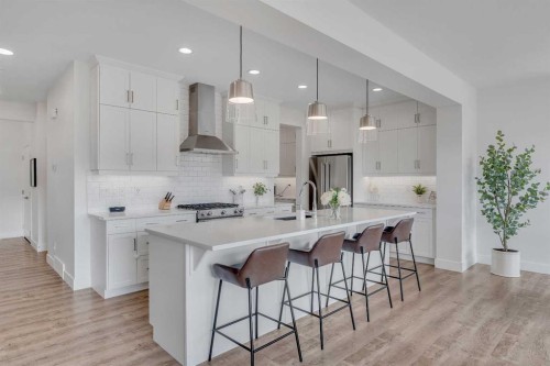 126 Crestridge Sw, Calgary, AB 