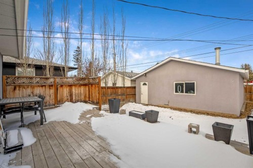 636 Arlington Drive Se, Calgary, AB - Outdoor With Deck Patio Veranda With Exterior