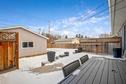 636 Arlington Drive Se, Calgary, AB - Outdoor With Deck Patio Veranda With Exterior