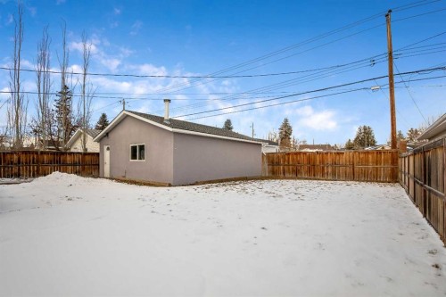 636 Arlington Drive Se, Calgary, AB - Outdoor