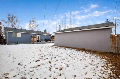 636 Arlington Drive Se, Calgary, AB - Outdoor