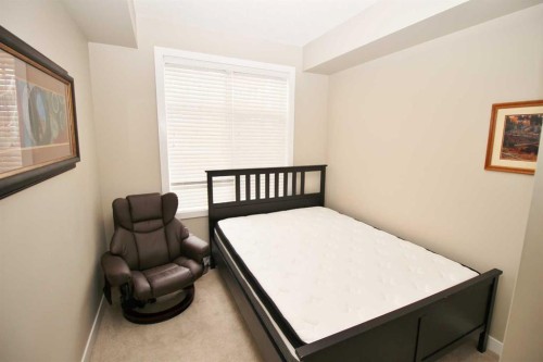 211-200 Auburn Meadows Common Se, Calgary, AB - Indoor Photo Showing Bedroom