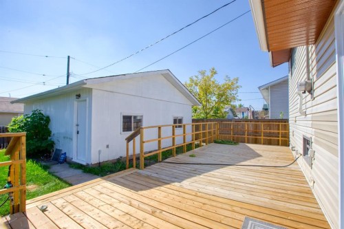 1176 Penrith Crescent Se, Calgary, AB - Outdoor With Deck Patio Veranda With Exterior