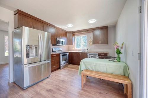 1176 Penrith Crescent Se, Calgary, AB - Indoor Photo Showing Kitchen With Stainless Steel Kitchen