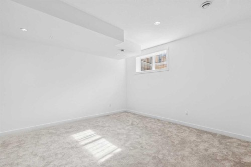 1765 7 Avenue Nw, Calgary, AB - Indoor Photo Showing Other Room