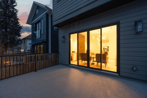 727 15 Street Nw, Calgary, AB - Outdoor With Exterior