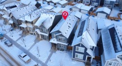 321 Magnolia Way SE Calgary, AB T3M 3S6