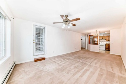 3202 Sienna Park Green Sw, Calgary, AB - Indoor Photo Showing Other Room