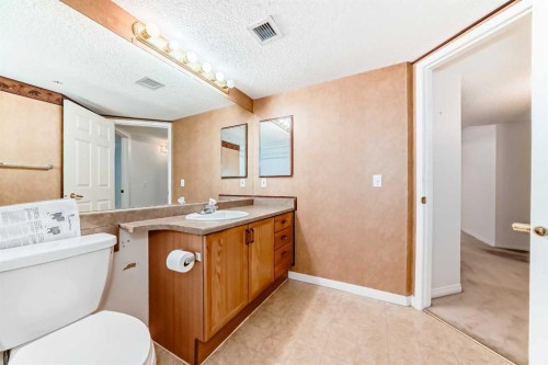 3202 Sienna Park Green Sw, Calgary, AB - Indoor