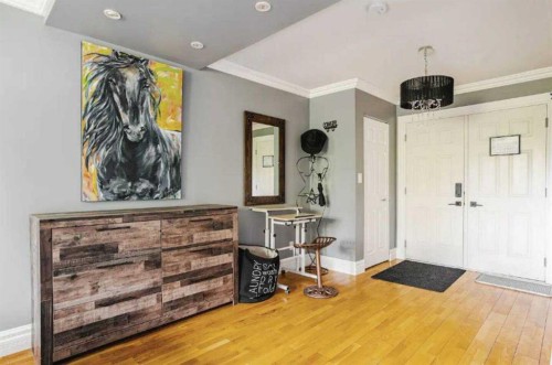 1509 38 Street Se, Calgary, AB - Indoor Photo Showing Other Room