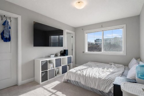 247 Sage Hill Grove Nw, Calgary, AB - Indoor Photo Showing Bedroom