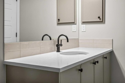 151 Dawson Wharf Mount, Chestermere, AB - Indoor Photo Showing Bathroom